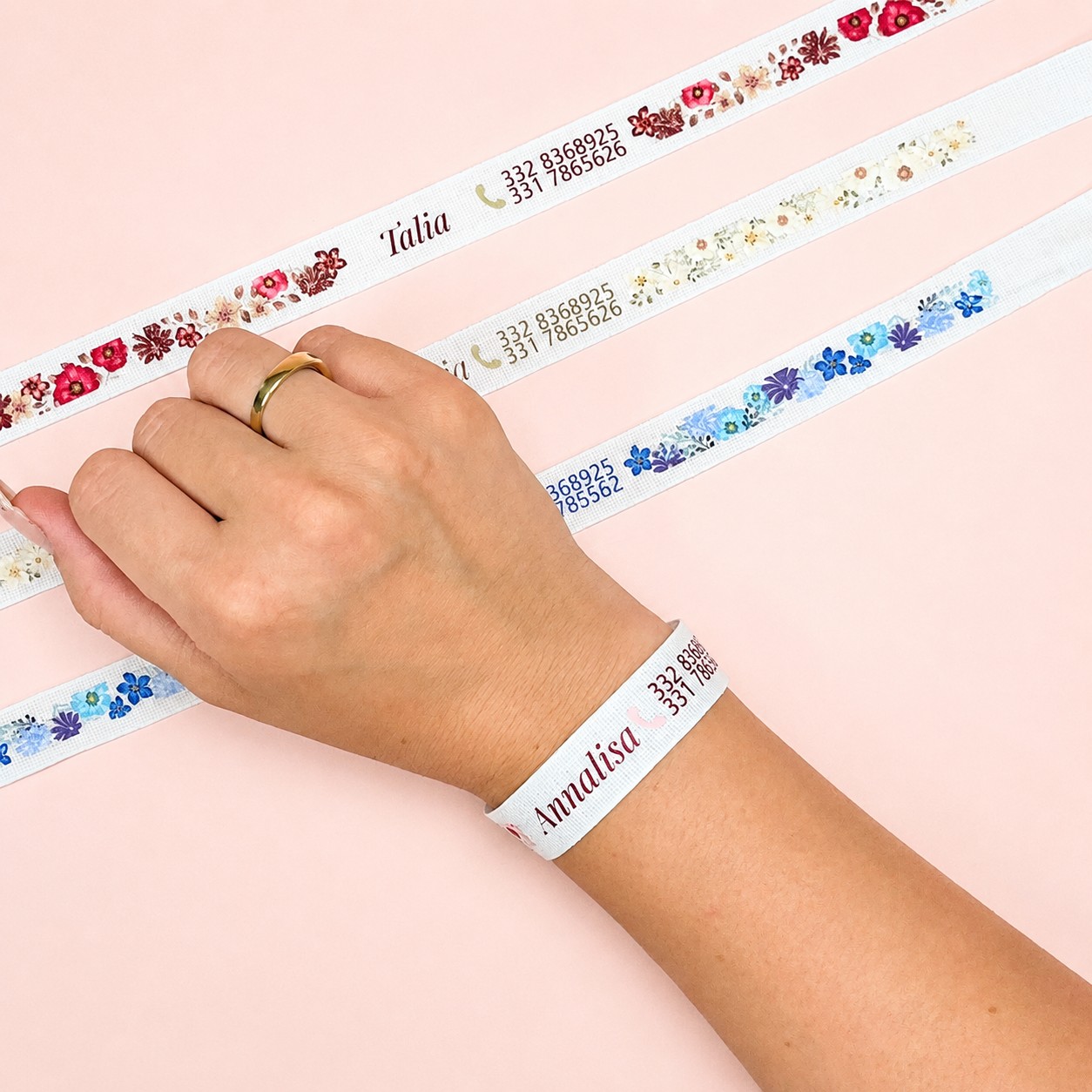Set 4 Braccialetti trovami in tessuto personalizzabile con nome e numero di telefono