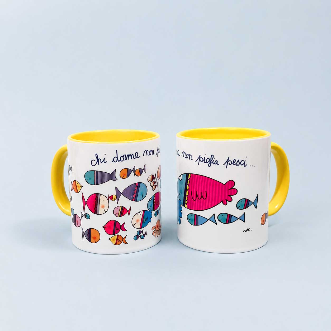 tazza Pesci di Nicoletta Costa in ceramica giallo
